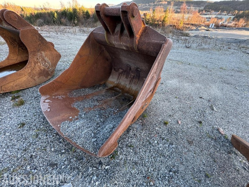 Graveskuffe med KM feste - Implemento para Maquinaria de construcción: foto 1 Graveskuffe med KM feste - Implemento para Maquinaria de construcción: foto 1