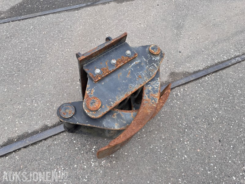 Gripeklo med S40 feste - Implemento para Maquinaria de construcción: foto 1 Gripeklo med S40 feste - Implemento para Maquinaria de construcción: foto 1
