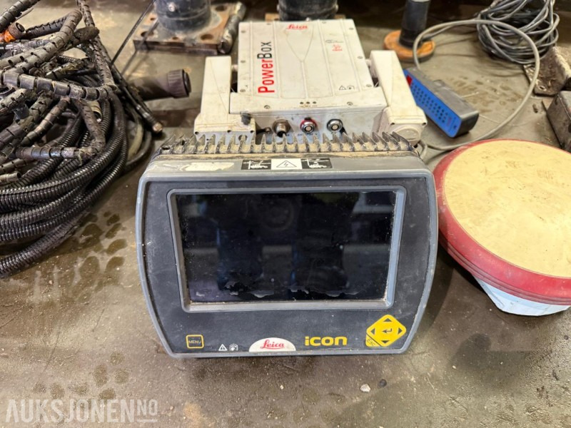 Leica Gps/Maskinstyring - Implemento para Maquinaria de construcción: foto 3 Leica Gps/Maskinstyring - Implemento para Maquinaria de construcción: foto 3