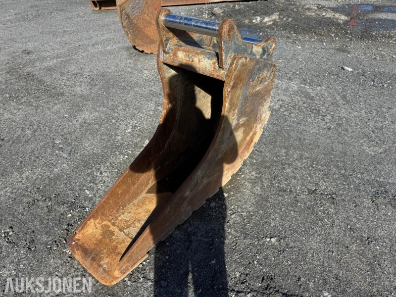 Mito smalskuffe med S60 feste - Implemento para Maquinaria de construcción: foto 1 Mito smalskuffe med S60 feste - Implemento para Maquinaria de construcción: foto 1