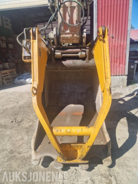 Moi-gripen med tannskuffe 1100L. S70 Feste - Implemento para Maquinaria de construcción: foto 4 Moi-gripen med tannskuffe 1100L. S70 Feste - Implemento para Maquinaria de construcción: foto 4
