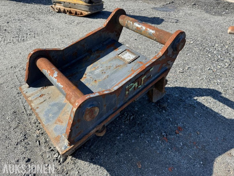 PMC S70 til B20 feste - Implemento para Maquinaria de construcción: foto 1 PMC S70 til B20 feste - Implemento para Maquinaria de construcción: foto 1