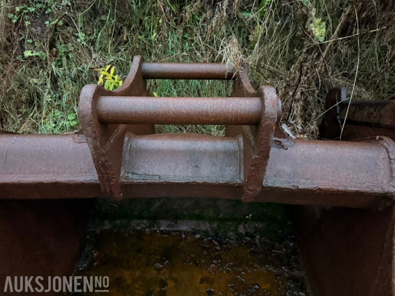 Renskeskuffe med S60 feste - Implemento para Maquinaria de construcción: foto 4 Renskeskuffe med S60 feste - Implemento para Maquinaria de construcción: foto 4