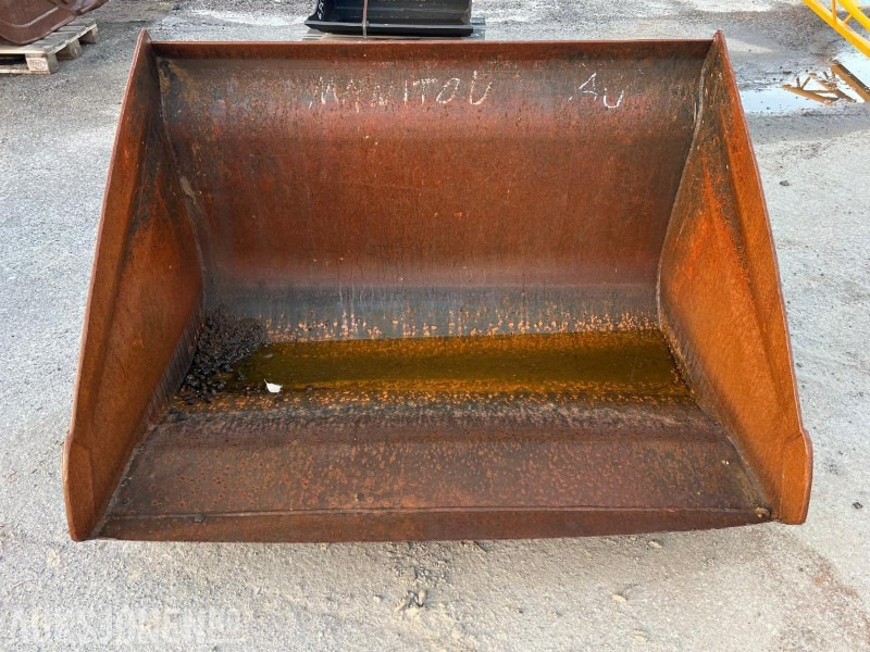 Skuff til Manitou - Implemento para Maquinaria de construcción: foto 1 Skuff til Manitou - Implemento para Maquinaria de construcción: foto 1