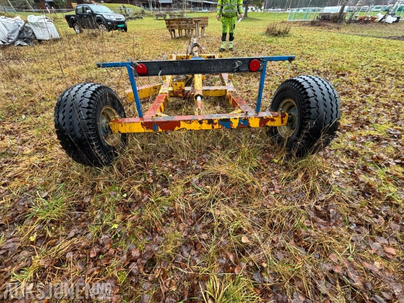 Tilhengermontert veiskrape / hydraulisk - Implemento para Maquinaria de construcción: foto 4 Tilhengermontert veiskrape / hydraulisk - Implemento para Maquinaria de construcción: foto 4