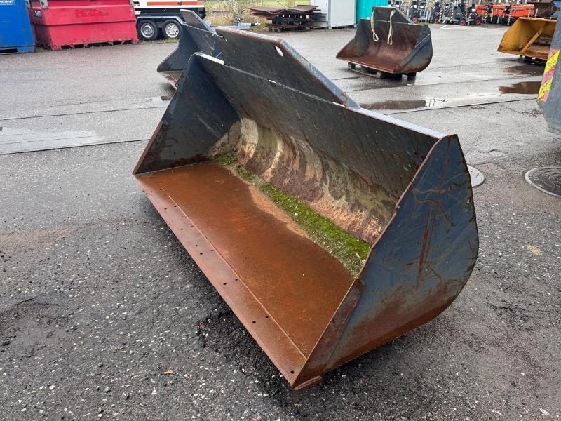 Tre Emme PF1350.CDC skuffe for Merlo teleskoptruck - Implemento para Maquinaria de construcción: foto 4 Tre Emme PF1350.CDC skuffe for Merlo teleskoptruck - Implemento para Maquinaria de construcción: foto 4