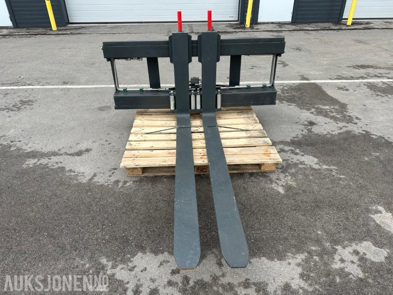 UBRUKT GA Hydrauliske Pallegafler Manitou 5t, 1500 x 1600 - Implemento para Maquinaria de construcción: foto 1 UBRUKT GA Hydrauliske Pallegafler Manitou 5t, 1500 x 1600 - Implemento para Maquinaria de construcción: foto 1
