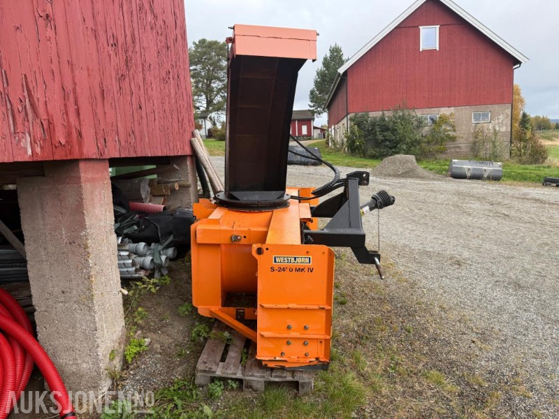 2008 Westbjørn S-2450 MK IV Snøfreser - Maquinaria agrícola: foto 2 2008 Westbjørn S-2450 MK IV Snøfreser - Maquinaria agrícola: foto 2