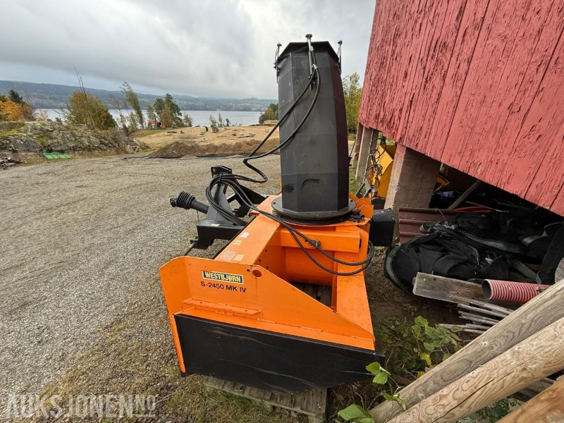 2008 Westbjørn S-2450 MK IV Snøfreser - Maquinaria agrícola: foto 5 2008 Westbjørn S-2450 MK IV Snøfreser - Maquinaria agrícola: foto 5