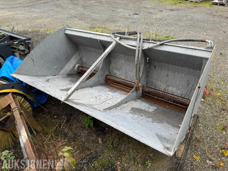 2019 Holms SB-2,4 strøkasse / BM-feste - Maquinaria agrícola: foto 1 2019 Holms SB-2,4 strøkasse / BM-feste - Maquinaria agrícola: foto 1
