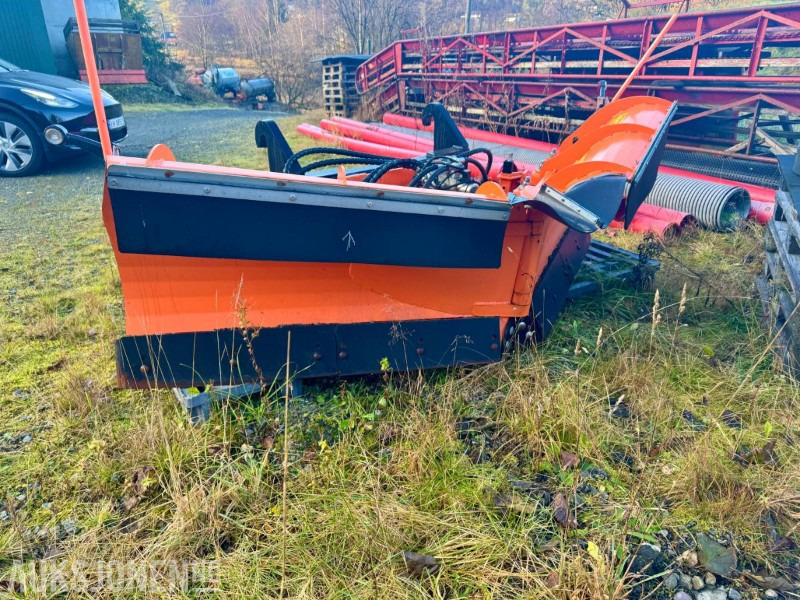 Maquinaria agrícola 2022 Pronar PUV-3000M Snøplog: foto 1