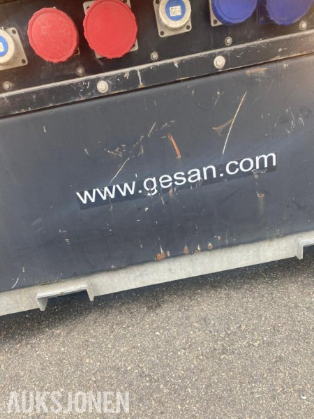 2013 Atlas Copco Gesan DVR 590 Generator - Rep.objekt / Deleobjekt – 597 kVA - Maquinaria industrial: foto 3 2013 Atlas Copco Gesan DVR 590 Generator - Rep.objekt / Deleobjekt – 597 kVA - Maquinaria industrial: foto 3