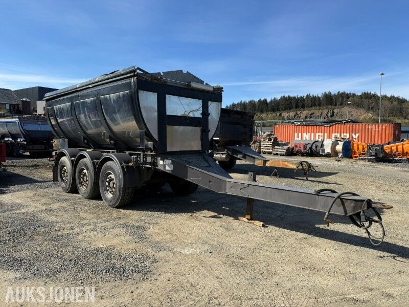 2009 HM Asfalthenger - 3-akslet kjerre - - Remolque: foto 4 2009 HM Asfalthenger - 3-akslet kjerre - - Remolque: foto 4
