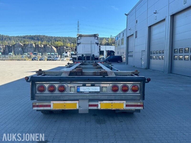 2014 HFR PM 24 Containerhenger – 3-akslet – 28 000 kg totalvekt - Remolque: foto 5 2014 HFR PM 24 Containerhenger – 3-akslet – 28 000 kg totalvekt - Remolque: foto 5