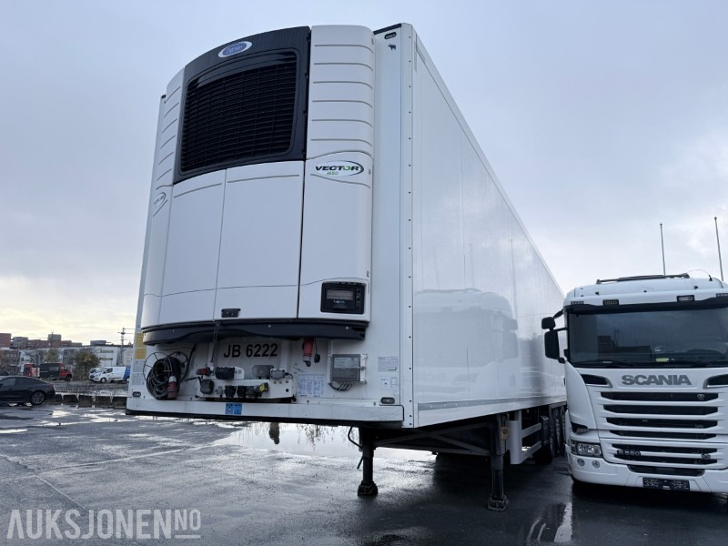 2020 Schmitz Cargobull thermotralle - med bakløft - Remolque: foto 1 2020 Schmitz Cargobull thermotralle - med bakløft - Remolque: foto 1