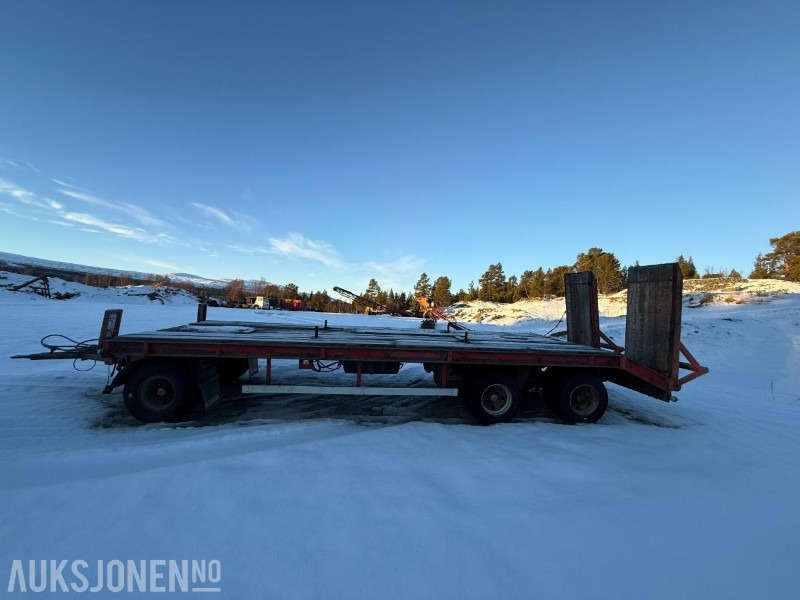 BRIAB Modell SB3PN-26-75 3 akslet maskintralle - Remolque: foto 2 BRIAB Modell SB3PN-26-75 3 akslet maskintralle - Remolque: foto 2