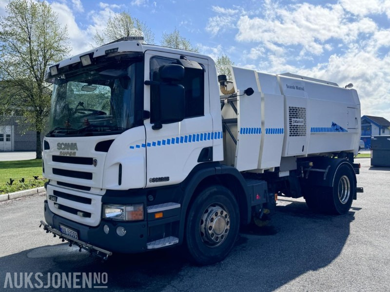 2006 Scania P340 DB - 4X2 - HNA Feiebil - Gått kun 99.688 km - Vehículo municipal: foto 1 2006 Scania P340 DB - 4X2 - HNA Feiebil - Gått kun 99.688 km - Vehículo municipal: foto 1