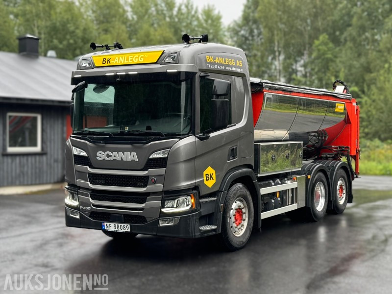 2020 Scania P450 asfalt - spriderbil m/ ReCo Drive | automat | 3-akslet - Vehículo municipal: foto 1 2020 Scania P450 asfalt - spriderbil m/ ReCo Drive | automat | 3-akslet - Vehículo municipal: foto 1