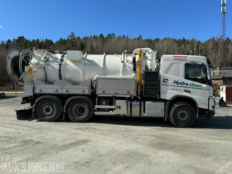 2024 VOLVO FMX500 - KOMPLETT VAKUUM/SPYLEBIL – NESTEN NY - 1154 KM - Vehículo municipal: foto 4 2024 VOLVO FMX500 - KOMPLETT VAKUUM/SPYLEBIL – NESTEN NY - 1154 KM - Vehículo municipal: foto 4