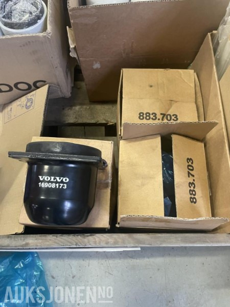 Volvo L150H - L260H Feste førerhytte - Equipo de construcción: foto 1 Volvo L150H - L260H Feste førerhytte - Equipo de construcción: foto 1