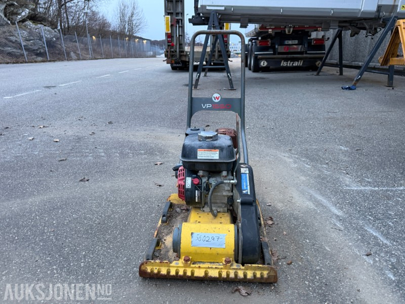 Wacker Neuson VP 1550 - Vibroplate - Rodillo: foto 3 Wacker Neuson VP 1550 - Vibroplate - Rodillo: foto 3