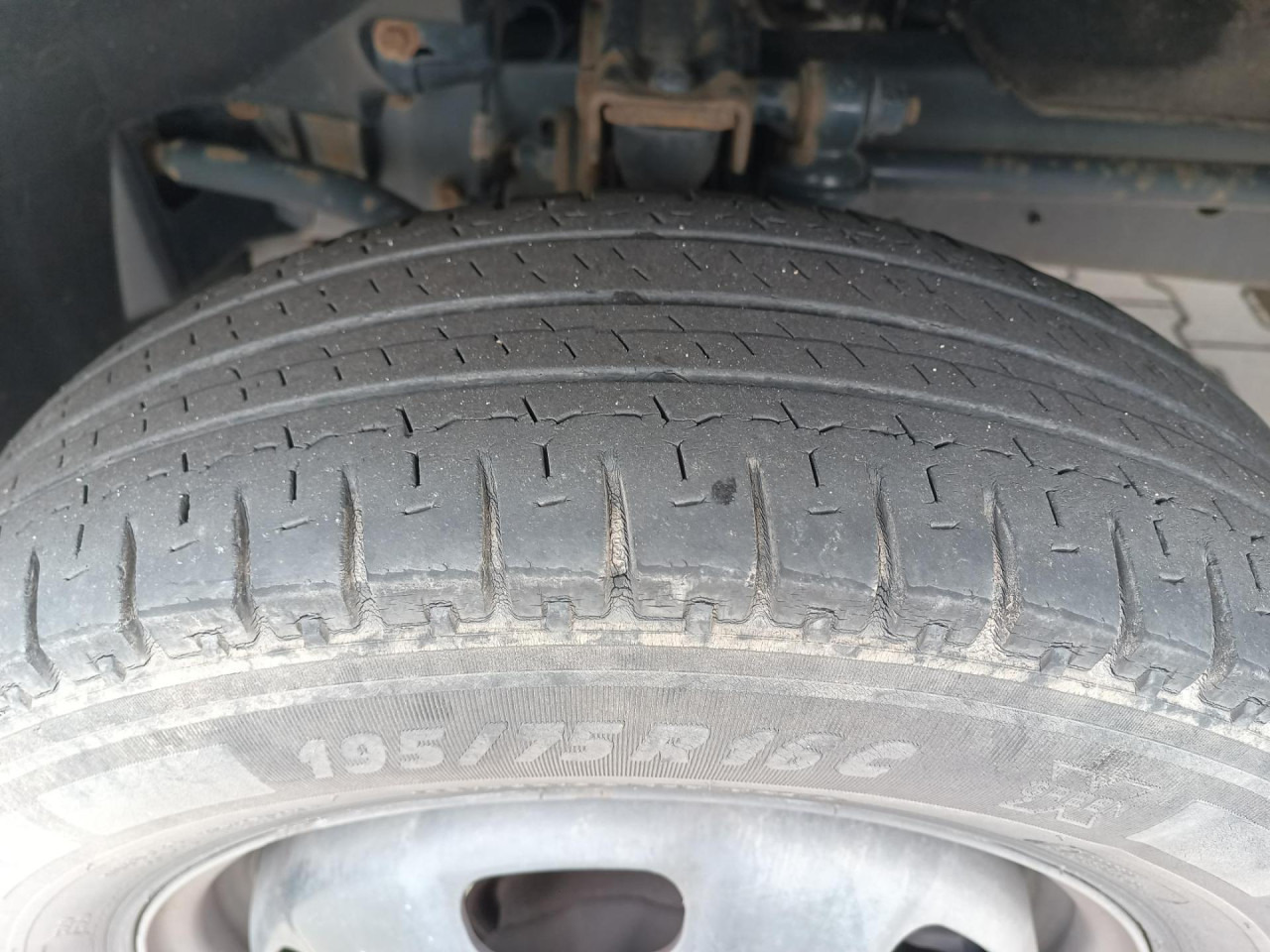 IVECO Daily 35C15 3,0l - Furgoneta: foto 2 IVECO Daily 35C15 3,0l - Furgoneta: foto 2