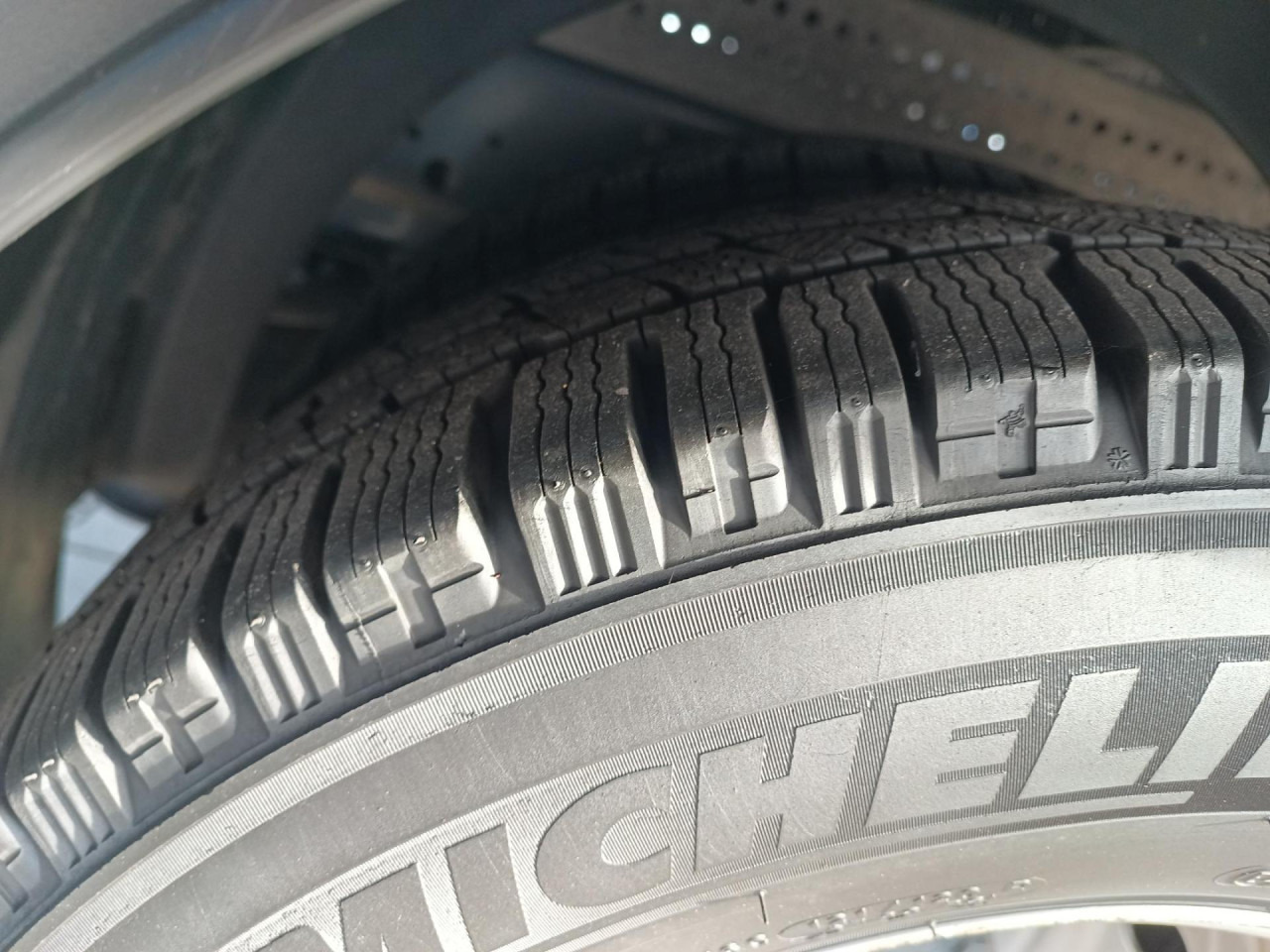 IVECO Daily 70C18A8/P - Furgoneta: foto 2 IVECO Daily 70C18A8/P - Furgoneta: foto 2