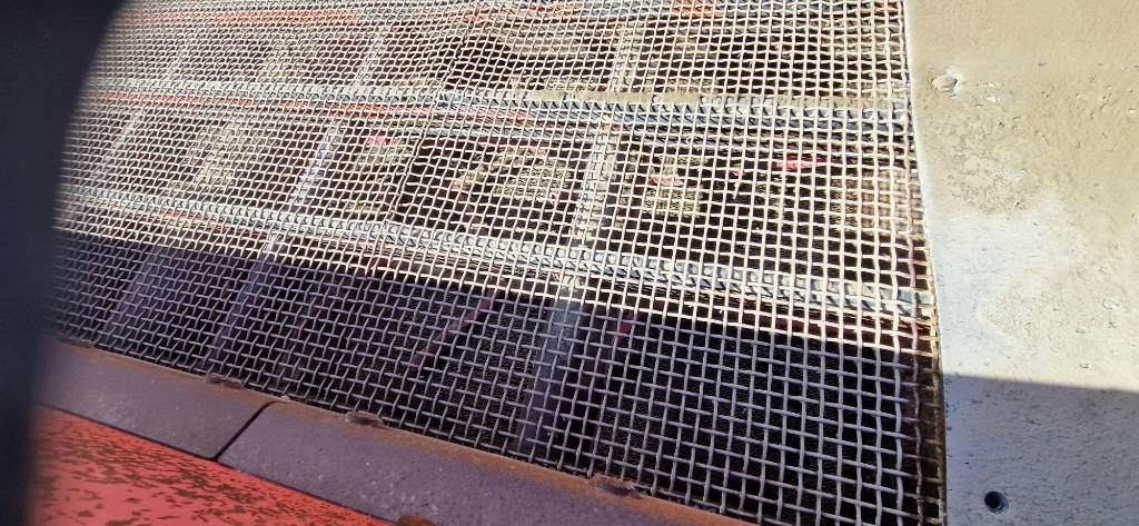 Cribadora Sandvik QE 241: foto 6 Cribadora Sandvik QE 241: foto 6