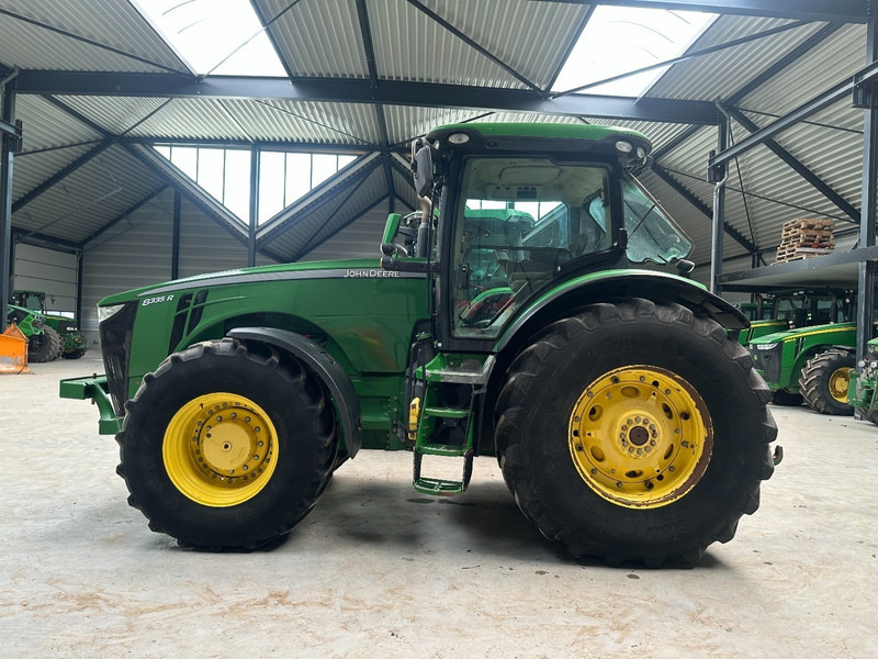 John Deere 8335R Powershift transmission - Tractor: foto 2 John Deere 8335R Powershift transmission - Tractor: foto 2