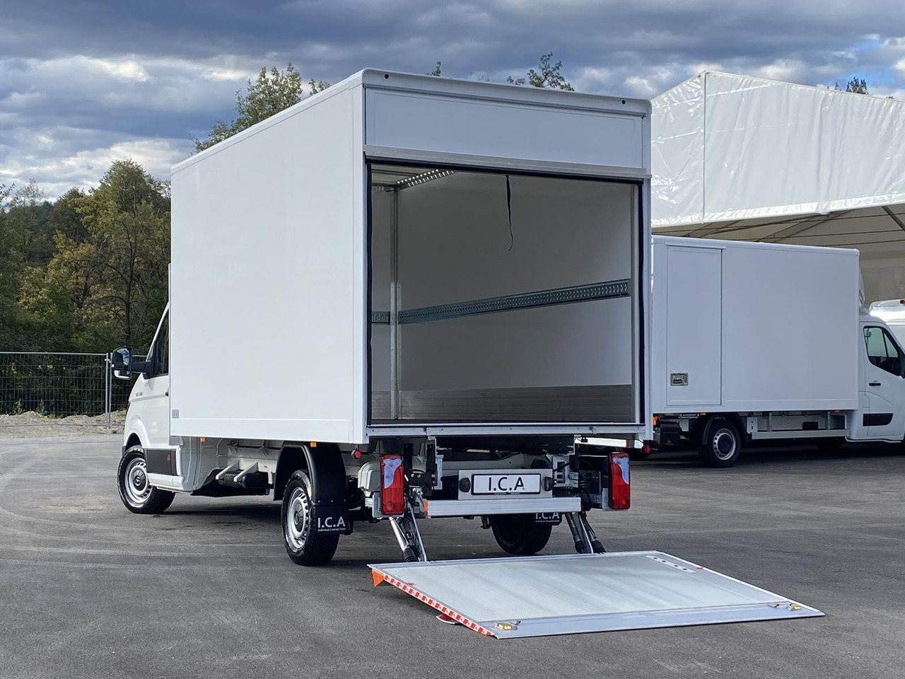 Furgoneta nuevo MAN TGE 3.180 RS4490 1+2, 180PS, 2.0L | ALU-BOX 4200mm + LADERAMPE: foto 11