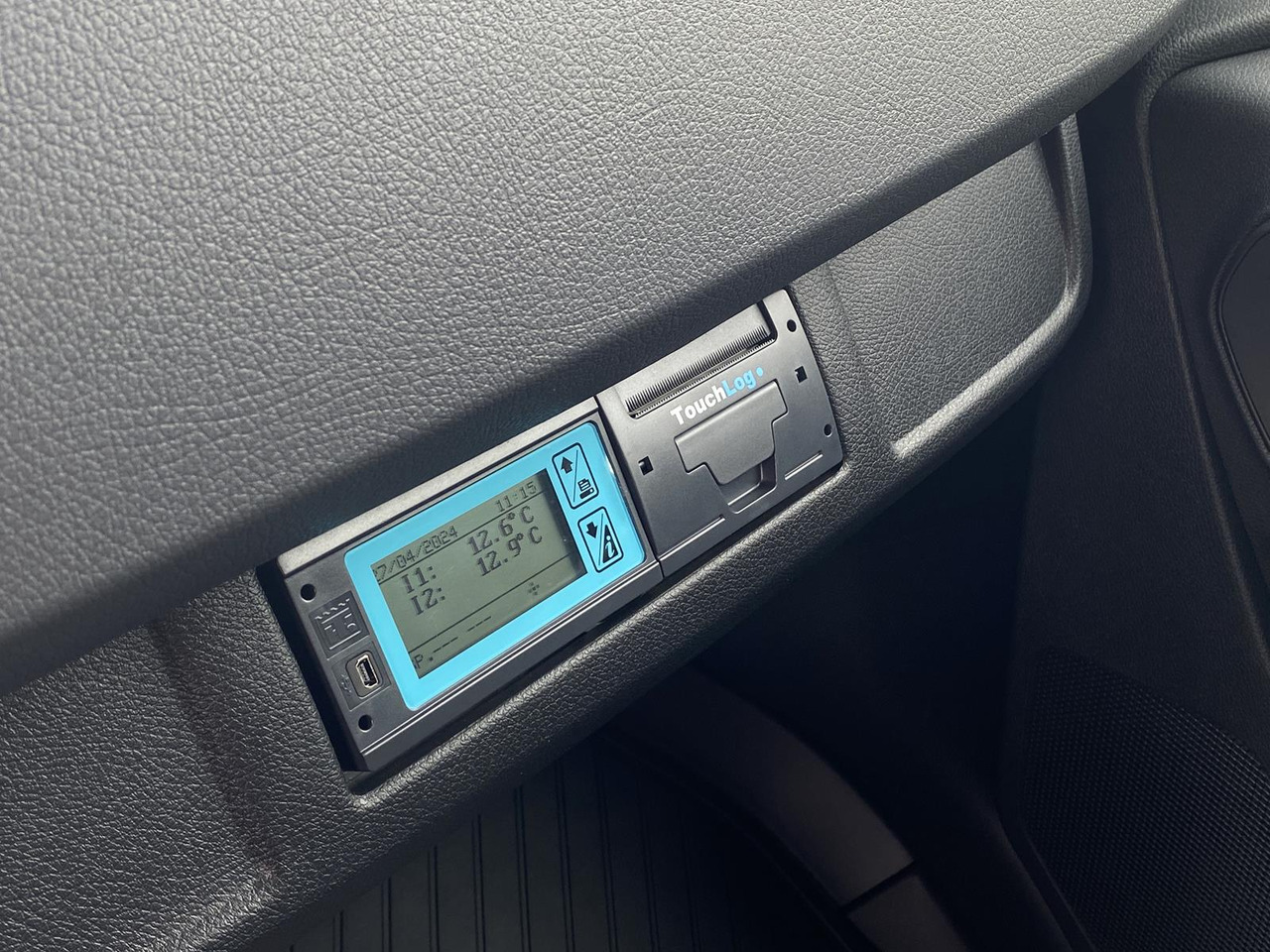 Leasing financiero de MERCEDES BENZ SPRINTER  317 CDI | DOPPELREGIME TIEFKÜHLKOFFER + BACKSLEEPER leasing MERCEDES BENZ SPRINTER  317 CDI | DOPPELREGIME TIEFKÜHLKOFFER + BACKSLEEPER: foto 10