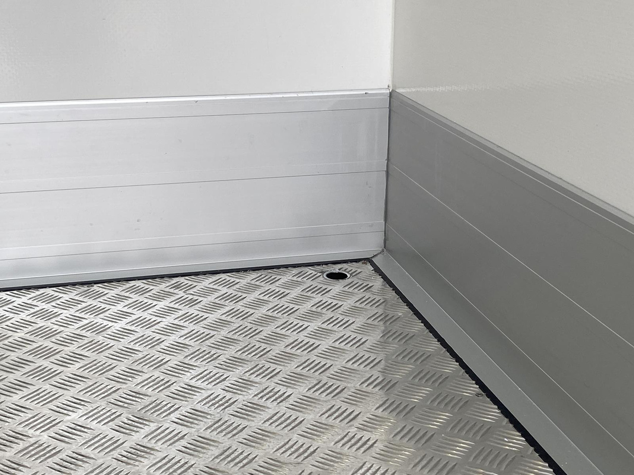 Leasing financiero de MERCEDES BENZ SPRINTER  317 CDI | DOPPELREGIME TIEFKÜHLKOFFER + BACKSLEEPER leasing MERCEDES BENZ SPRINTER  317 CDI | DOPPELREGIME TIEFKÜHLKOFFER + BACKSLEEPER: foto 17