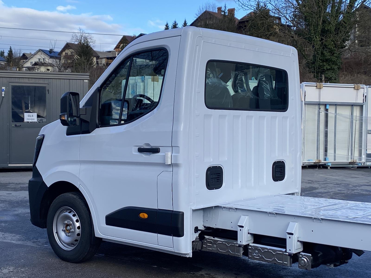 RENAULT NEW MASTER L3 170PS 1+2 PRITSCHE PLANE 4300MM - Furgoneta con caja de lona: foto 3 RENAULT NEW MASTER L3 170PS 1+2 PRITSCHE PLANE 4300MM - Furgoneta con caja de lona: foto 3