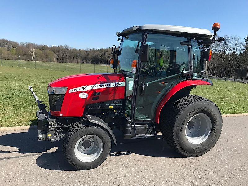 Massey Ferguson MF 1750 M HC - Tractor: foto 1 Massey Ferguson MF 1750 M HC - Tractor: foto 1