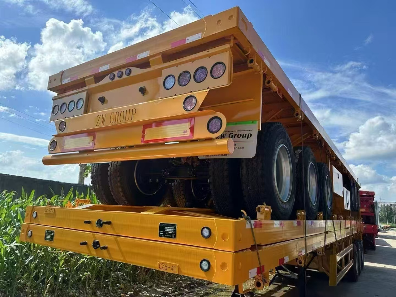 ZHICHENG Semi Flat Bed New or Used Low Bed in Length 8m,10,12m, 14m, 16m - Góndola rebajadas semirremolque: foto 5 ZHICHENG Semi Flat Bed New or Used Low Bed in Length 8m,10,12m, 14m, 16m - Góndola rebajadas semirremolque: foto 5