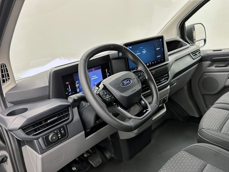 Ford Transit Custom 320 2.0 TDCI L2H1 Sport AWD 4x4 Stuur en Stoelverwarming 2x Schuifdeur - Furgoneta pequeña: foto 5 Ford Transit Custom 320 2.0 TDCI L2H1 Sport AWD 4x4 Stuur en Stoelverwarming 2x Schuifdeur - Furgoneta pequeña: foto 5