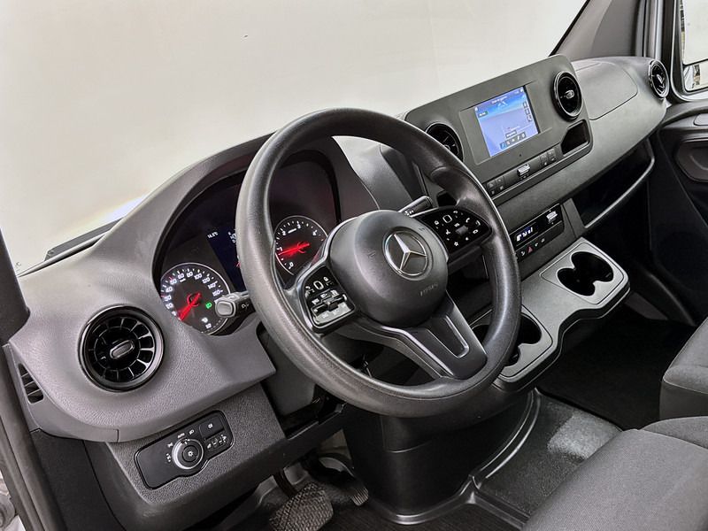 Mercedes-Benz Sprinter 316 2.2 CDI L2H2 Automaat 164pk Navigatie Camera Inrichting Betimmering Oprijplaat - Furgón: foto 5 Mercedes-Benz Sprinter 316 2.2 CDI L2H2 Automaat 164pk Navigatie Camera Inrichting Betimmering Oprijplaat - Furgón: foto 5