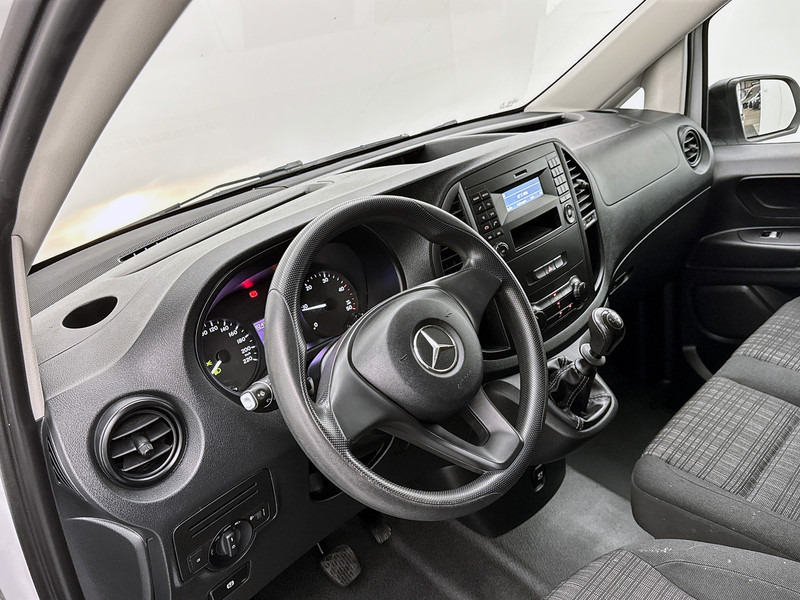 Mercedes-Benz Vito 109 CDI Functional Trekhaak Inrichting Betimmering - Furgoneta pequeña: foto 5 Mercedes-Benz Vito 109 CDI Functional Trekhaak Inrichting Betimmering - Furgoneta pequeña: foto 5