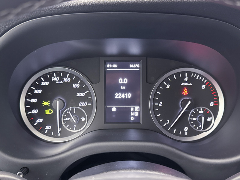 Mercedes-Benz Vito 114 CDI Extra Lang *LBW-Edition* Dubbele Cabine 19" Lichtmetaal Trekhaak Achteruitrijcamera Apple Carplay/Android Auto - Furgoneta pequeña, Furgoneta combi: foto 5 Mercedes-Benz Vito 114 CDI Extra Lang *LBW-Edition* Dubbele Cabine 19" Lichtmetaal Trekhaak Achteruitrijcamera Apple Carplay/Android Auto - Furgoneta pequeña, Furgoneta combi: foto 5