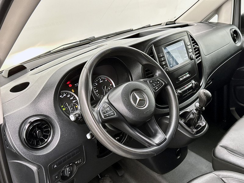 Mercedes-Benz Vito 116 CDI Lang Navigatie Camera + sensoren Cruise control Trekhaak Cruise control - Furgoneta pequeña: foto 4 Mercedes-Benz Vito 116 CDI Lang Navigatie Camera + sensoren Cruise control Trekhaak Cruise control - Furgoneta pequeña: foto 4
