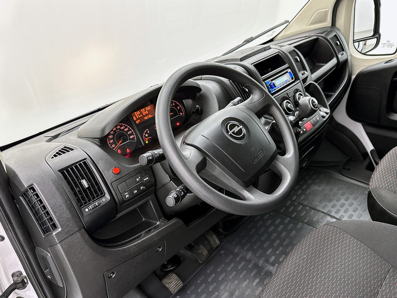 Opel Movano 2.2D 140pk Bakwagen D'Hollandia laadklep Cruise control Airco Achteruitrijcamera Meubelbak Laadklep - Furgoneta: foto 4 Opel Movano 2.2D 140pk Bakwagen D'Hollandia laadklep Cruise control Airco Achteruitrijcamera Meubelbak Laadklep - Furgoneta: foto 4
