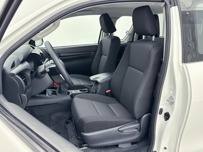 Pick-up Toyota Hilux 2.4 D-4D Comfort 4x4 Xtra Cab NIEUW 3500KG Trekgewicht Cruise Control Airco: foto 17