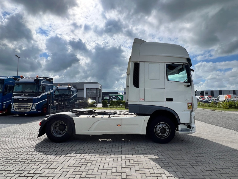 DAF XF 460 4x2 Trekker SSC / 2x Tank / full spoiler - Cabeza tractora: foto 4 DAF XF 460 4x2 Trekker SSC / 2x Tank / full spoiler - Cabeza tractora: foto 4