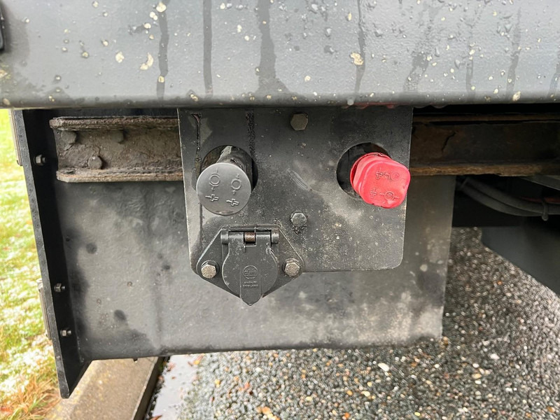 DRACO 2 - Assige wipkar Dhollandia 1500kg / Bloenenmaat - Frigorífico semirremolque: foto 4 DRACO 2 - Assige wipkar Dhollandia 1500kg / Bloenenmaat - Frigorífico semirremolque: foto 4