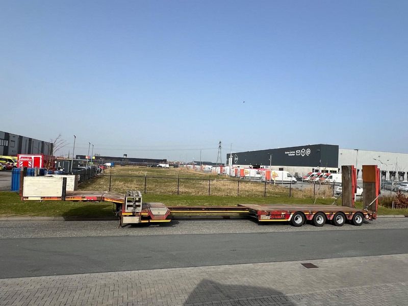 Faymonville MAX Trailer 4 - Assige Semi dieplader STZ-4AU / Uitschuifbaar 6mtr / Hydraulic Ramp - Góndola rebajadas semirremolque: foto 2 Faymonville MAX Trailer 4 - Assige Semi dieplader STZ-4AU / Uitschuifbaar 6mtr / Hydraulic Ramp - Góndola rebajadas semirremolque: foto 2