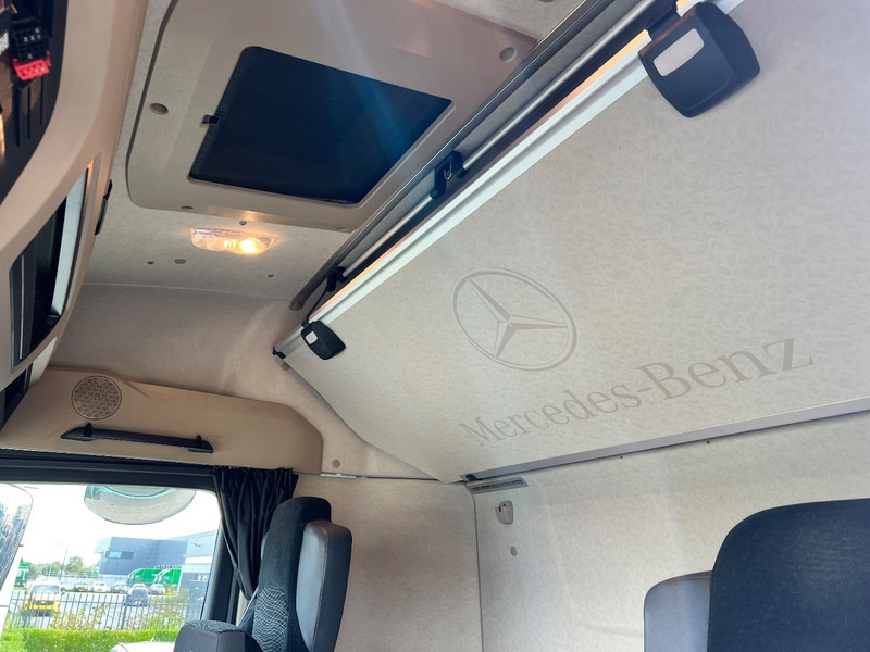 Camión lona Mercedes-Benz Actros 2745 6x2 bakwagen Schuifzeilen: foto 16 Camión lona Mercedes-Benz Actros 2745 6x2 bakwagen Schuifzeilen: foto 16