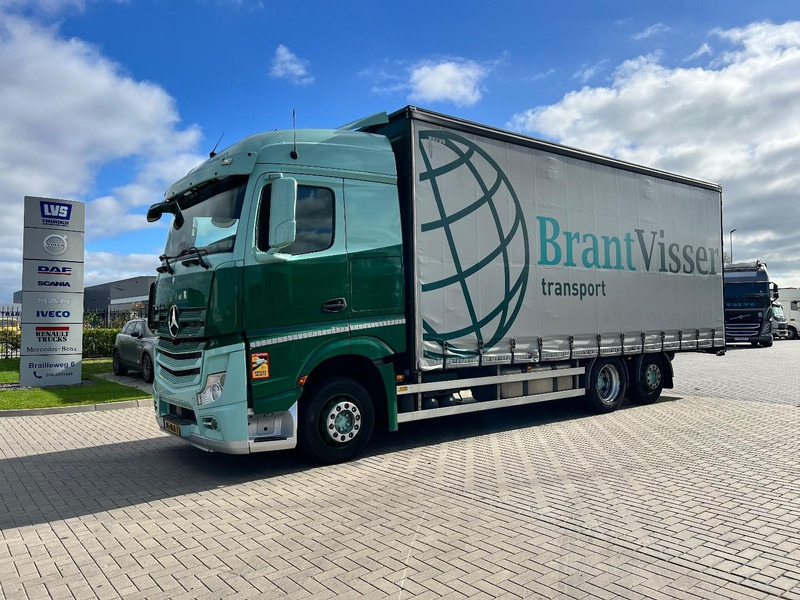 Mercedes-Benz Actros 2745 6x2 bakwagen Schuifzeilen/ Volume - Camión lona: foto 1 Mercedes-Benz Actros 2745 6x2 bakwagen Schuifzeilen/ Volume - Camión lona: foto 1