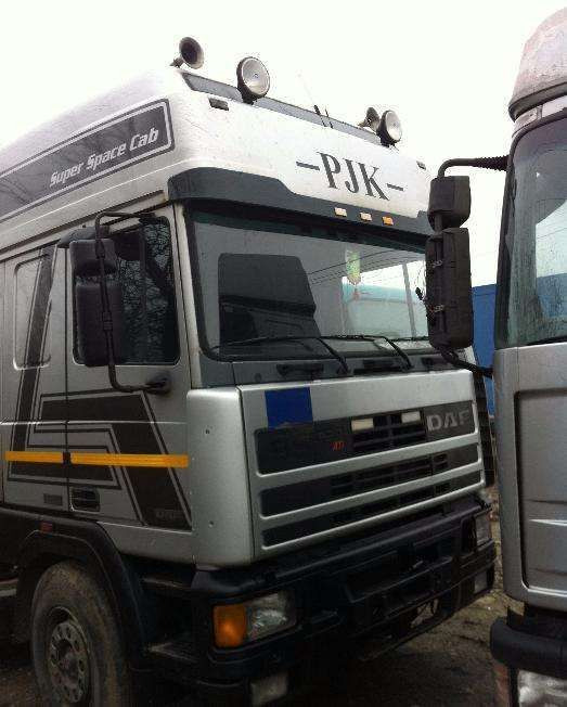 DAF XF 95 truck - Árbol de transmisión para Camión: foto 3 DAF XF 95 truck - Árbol de transmisión para Camión: foto 3