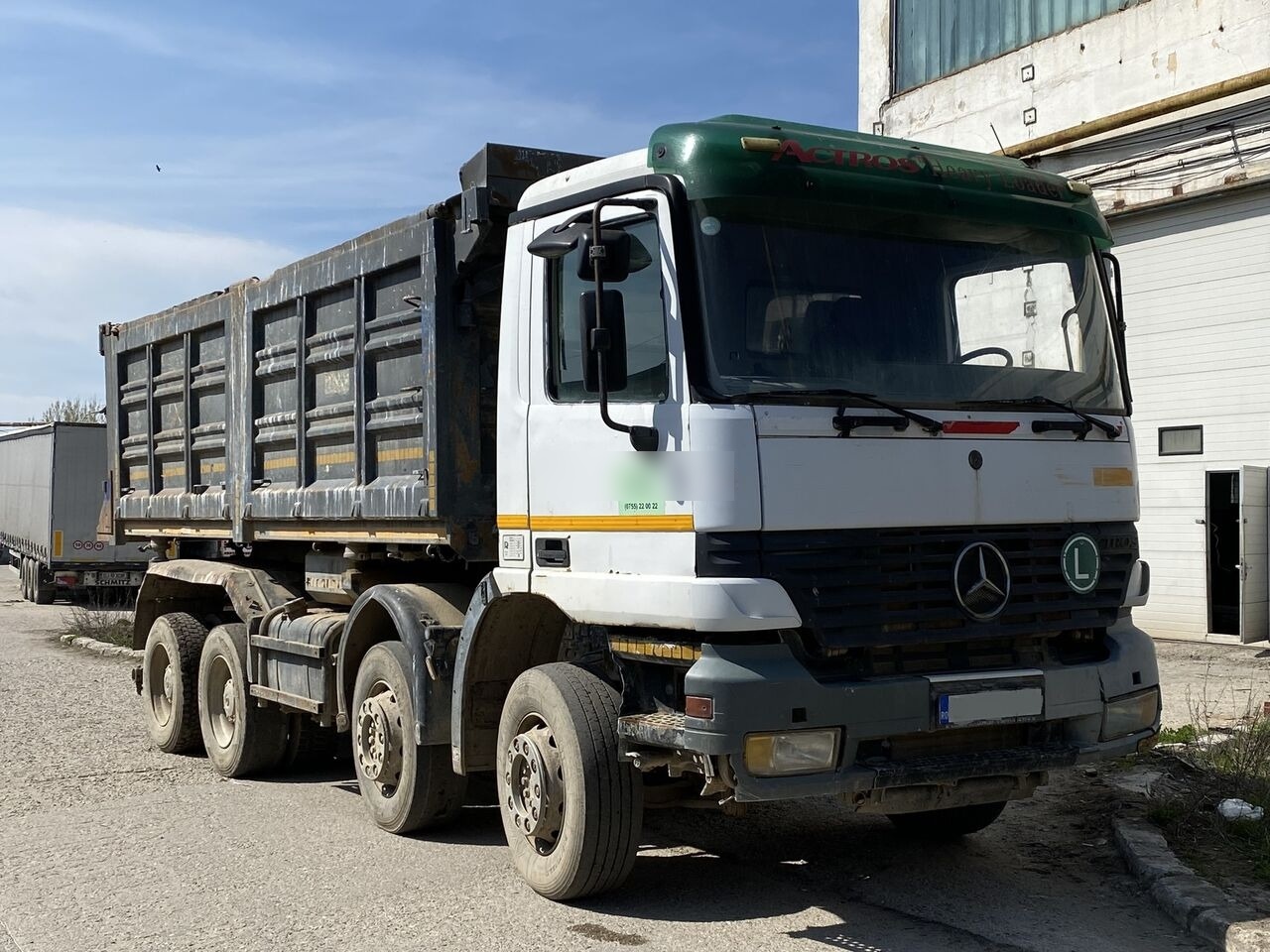 Mercedes-Benz ACTROS MP1 - Volquete camión: foto 2 Mercedes-Benz ACTROS MP1 - Volquete camión: foto 2