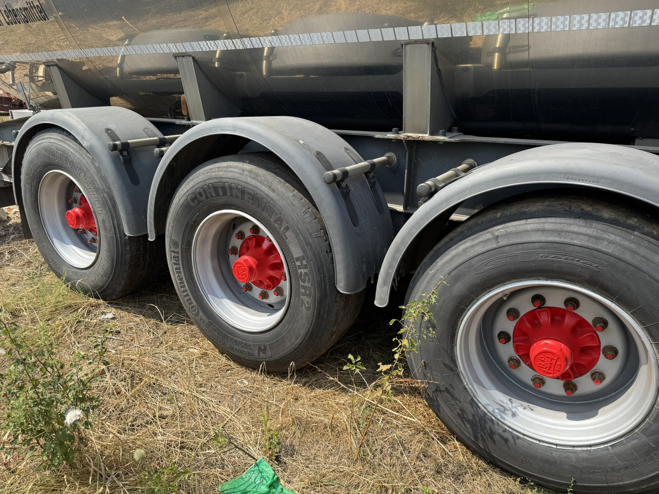 Transport lichide ALIMENTARE HLW STA 36 INOX ALIMENTAR AZOR AGRICULTURA - Cisterna semirremolque: foto 5 Transport lichide ALIMENTARE HLW STA 36 INOX ALIMENTAR AZOR AGRICULTURA - Cisterna semirremolque: foto 5